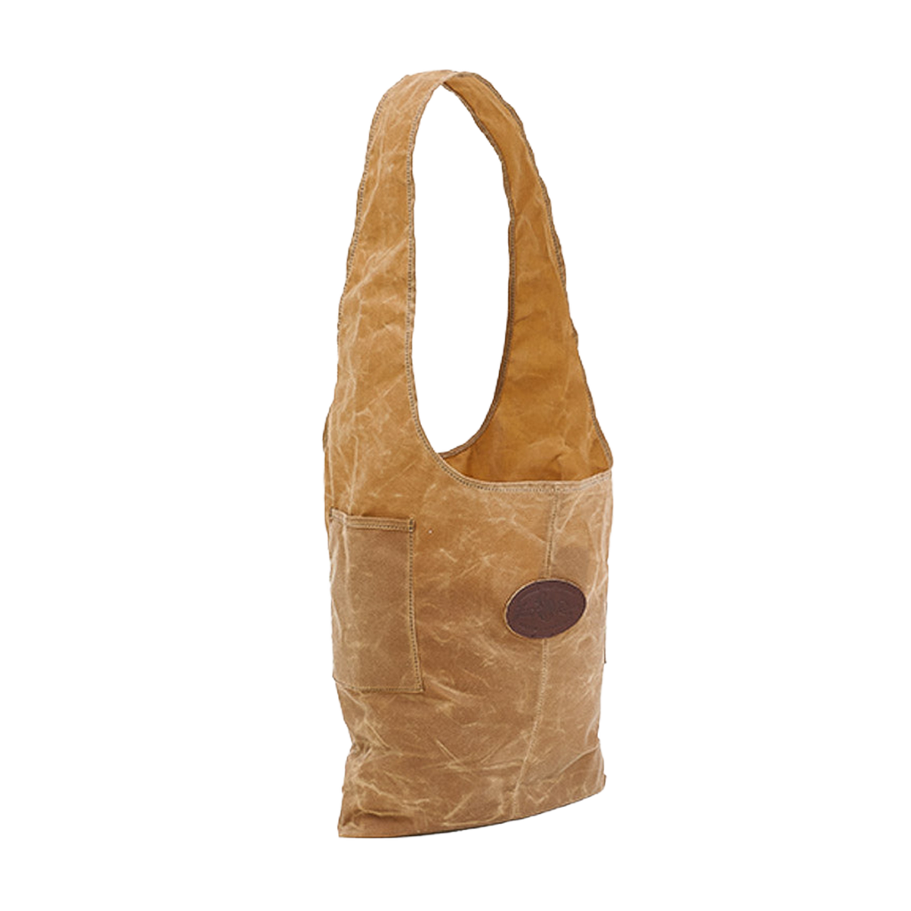 Small side slip pockets on each side of the bag for holding small items.