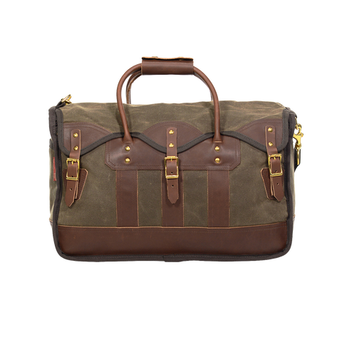 Frost River's most premium luggage bag the Overland Valise features a classy design and materials hat will stand the test of time. 